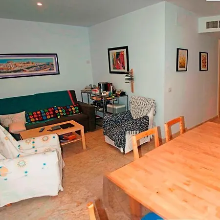 Amplio En Planta Baja Con Terraza Cala Busquets