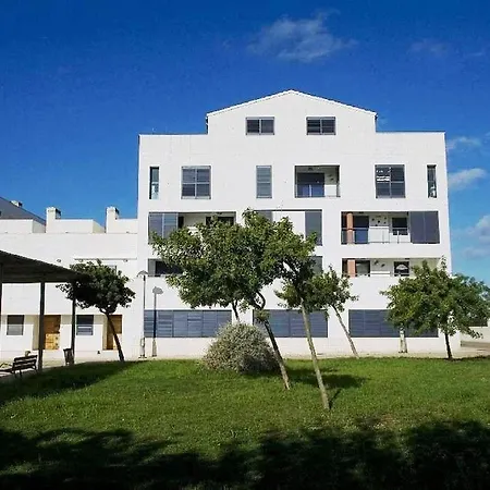 Amplio En Planta Baja Con Terraza Cala Busquets *