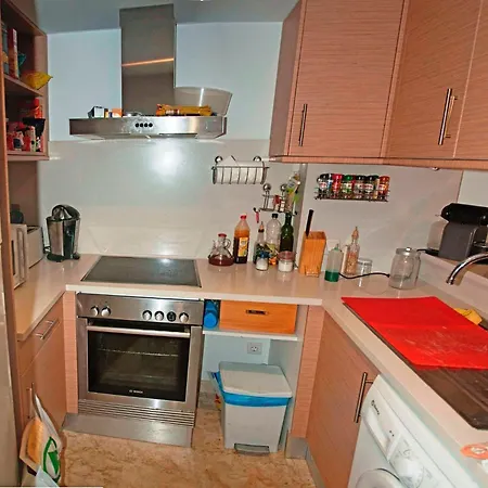 Amplio En Planta Baja Con Terraza Cala Busquets