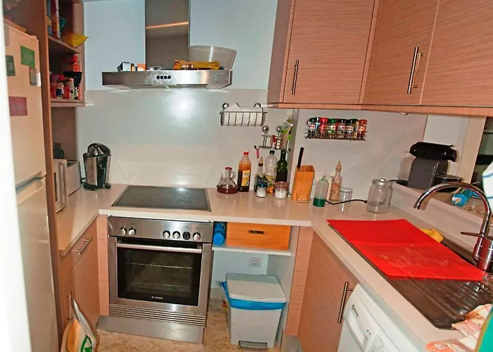 Amplio En Planta Baja Con Terraza Cala Busquets