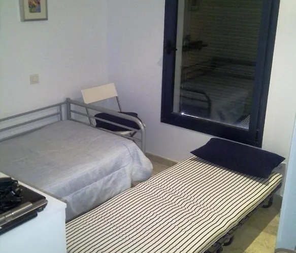 Amplio En Planta Baja Con Terraza Cala Busquets Ciutadella (Menorca)