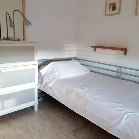 Lejlighed Amplio En Planta Baja Con Terraza Cala Busquets *