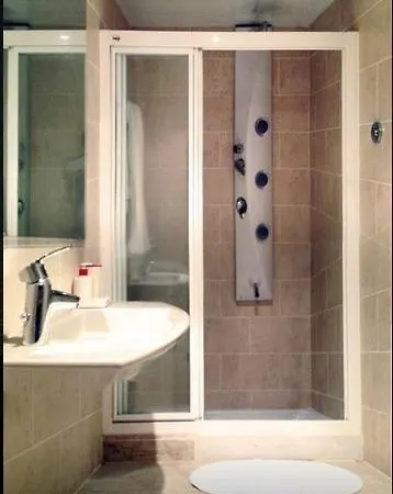 Appartement Amplio En Planta Baja Con Terraza Cala Busquets *